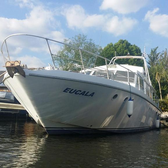 فندق إيست موليسيفي  Eucala Motor Yacht المظهر الخارجي الصورة