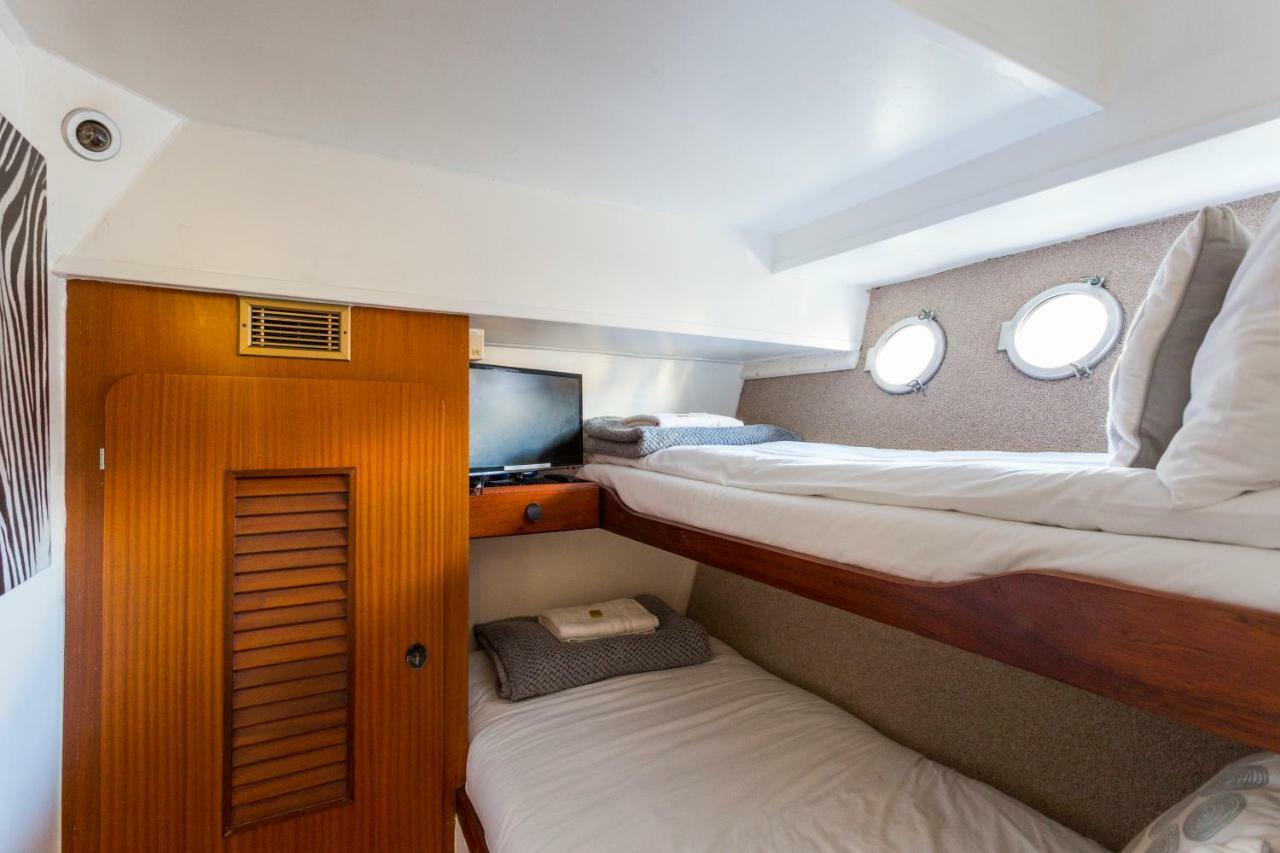 فندق إيست موليسيفي  Eucala Motor Yacht المظهر الخارجي الصورة